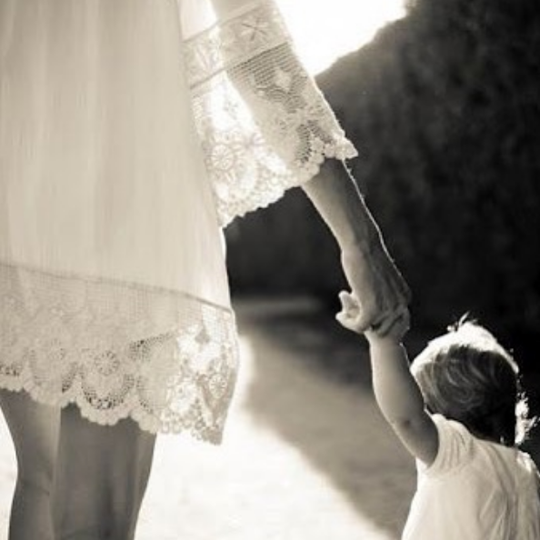 STAY AT HOME MUMS BABY SLEEP SCHOOL